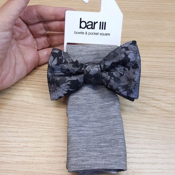 BAR III Mens Gray Floral Jacquard Textured Bow Tie Pocket Square Set - Picture 1 of 4